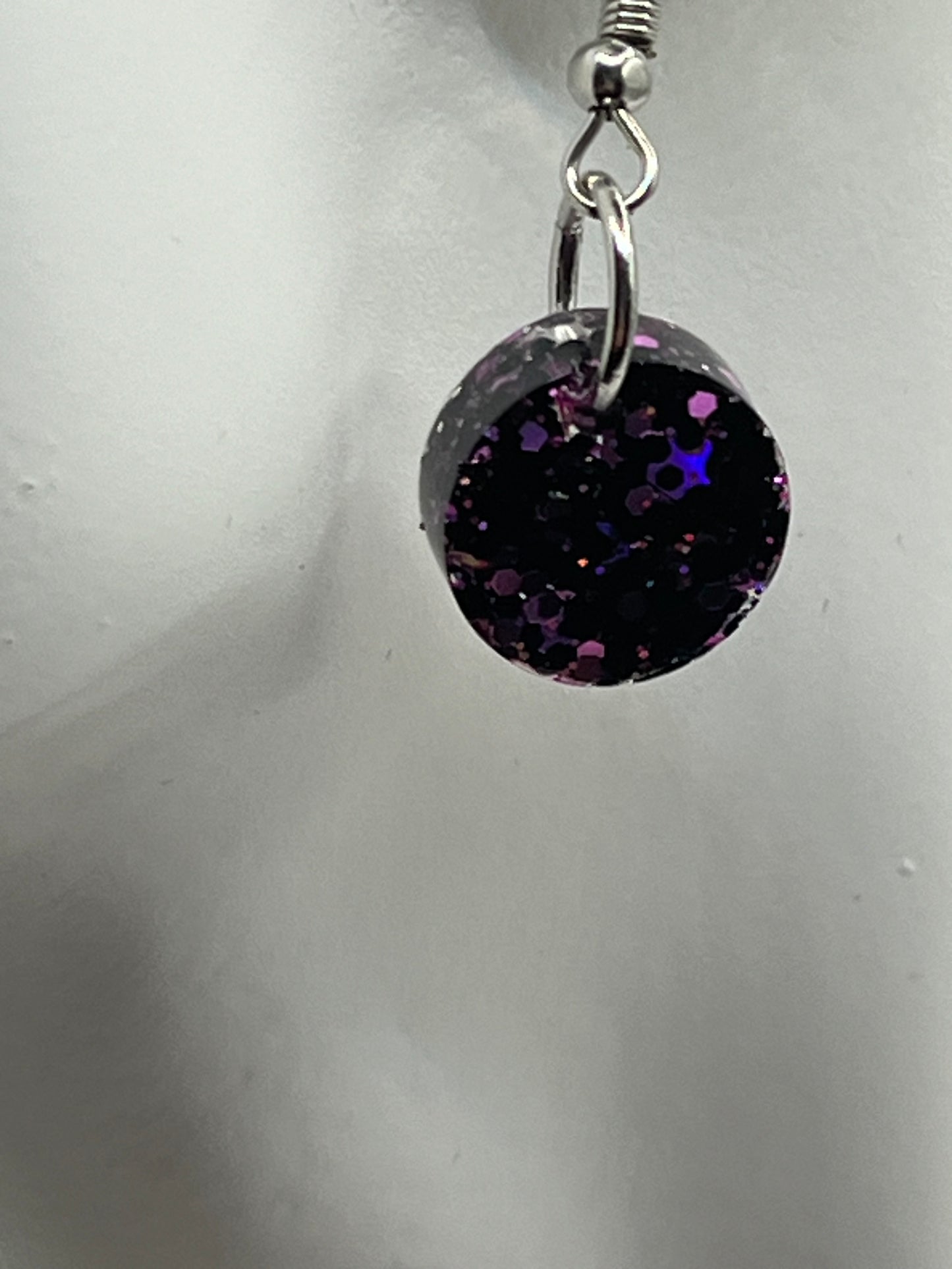 Small circles black and pink