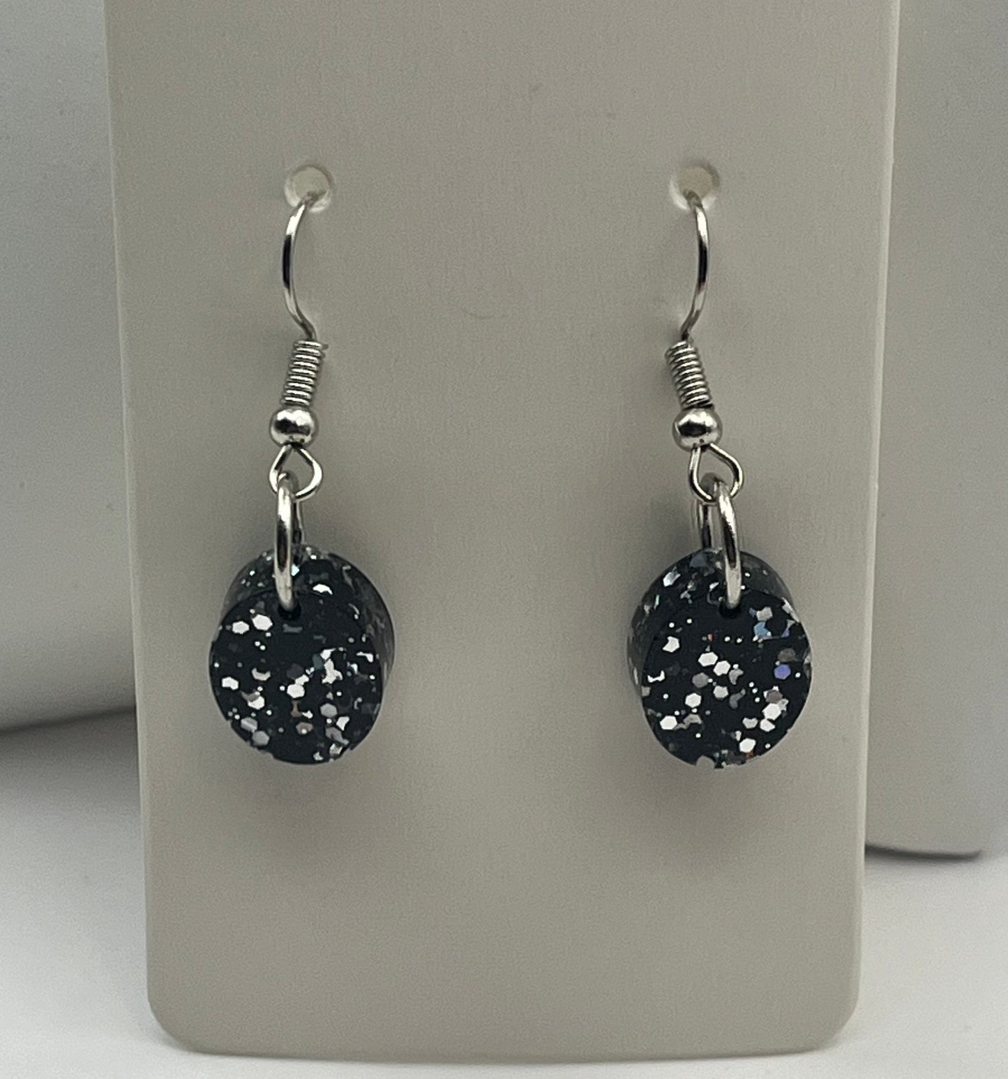 Small Ovals Black with Silver Glitter