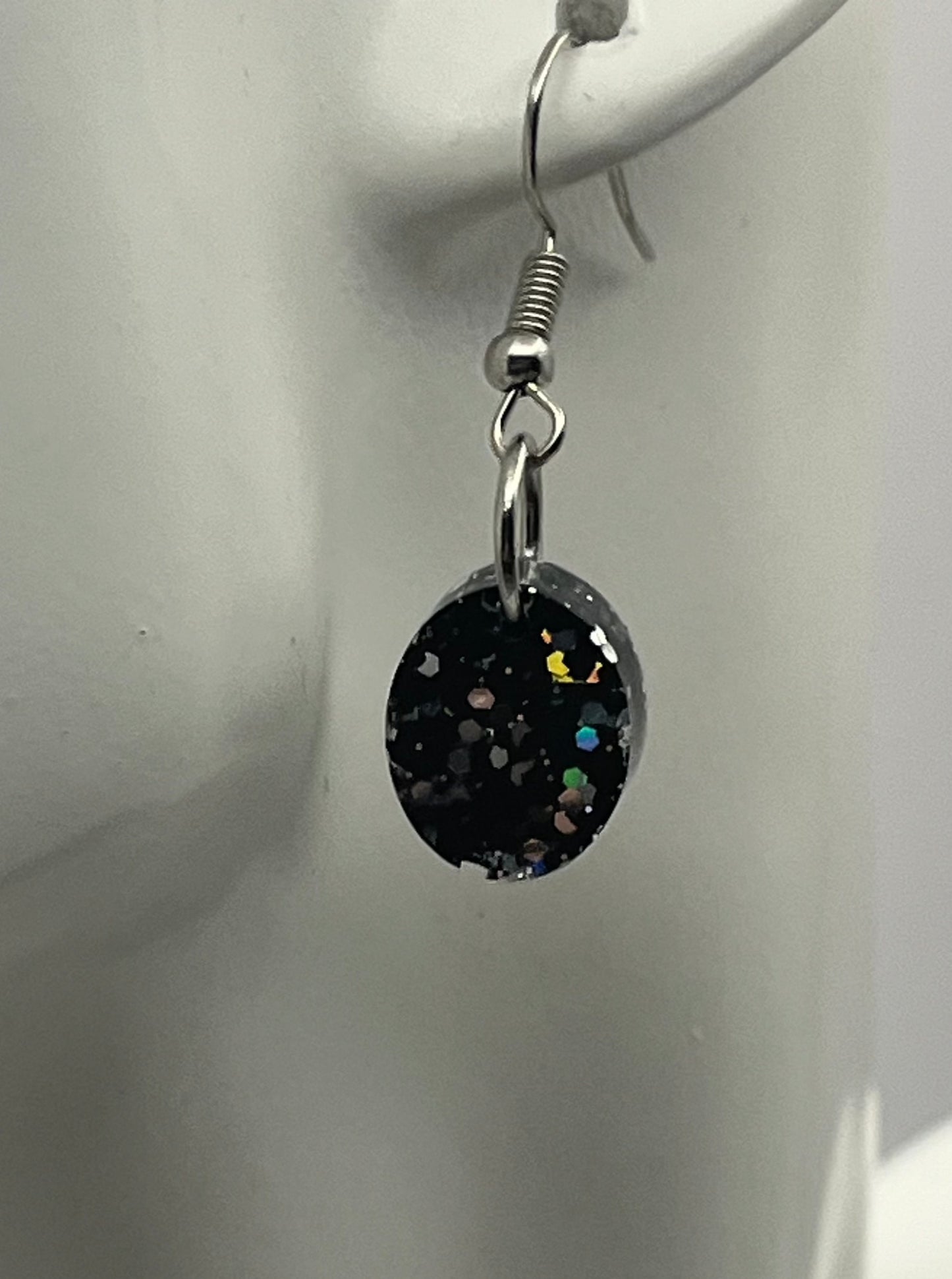 Small Ovals Black with Silver Glitter