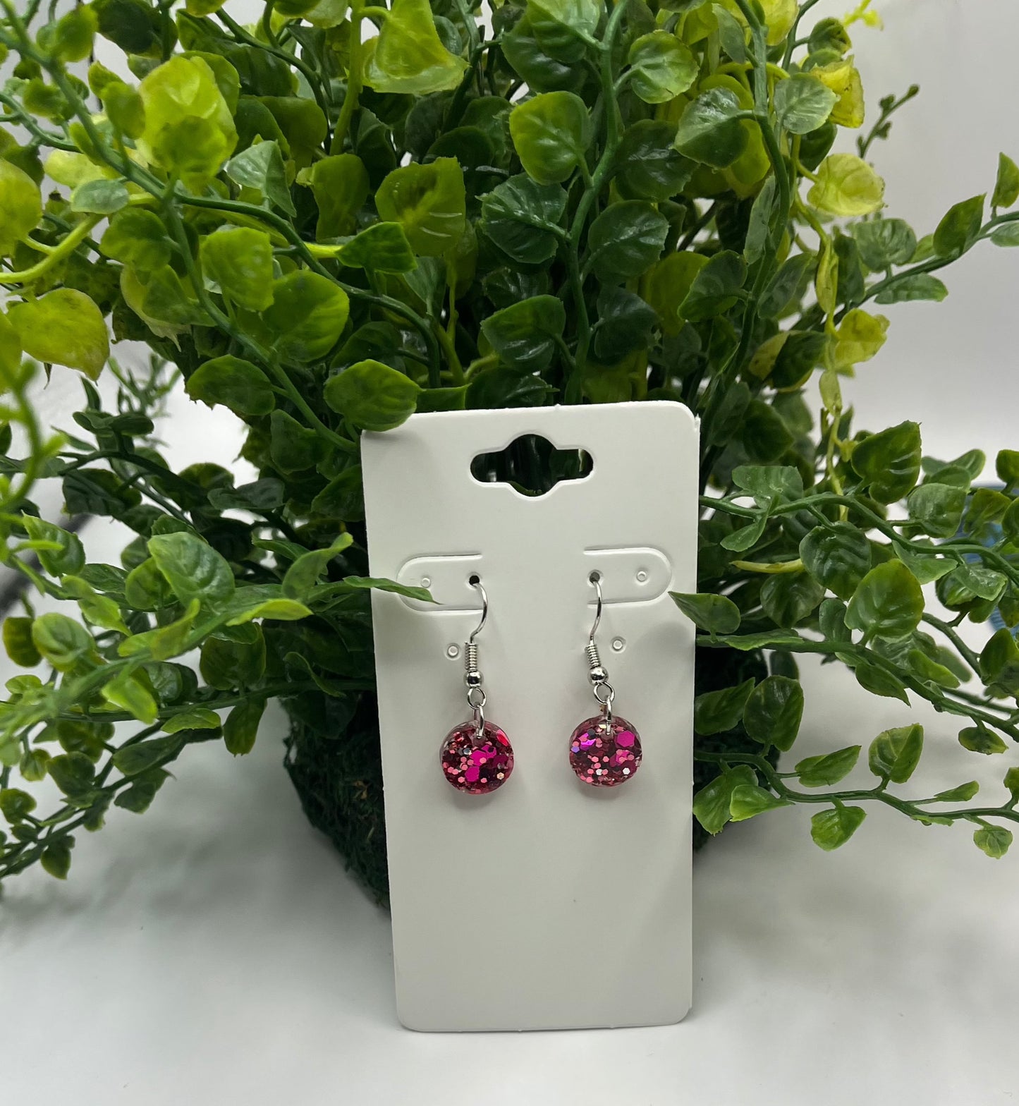Small circles pink with silver