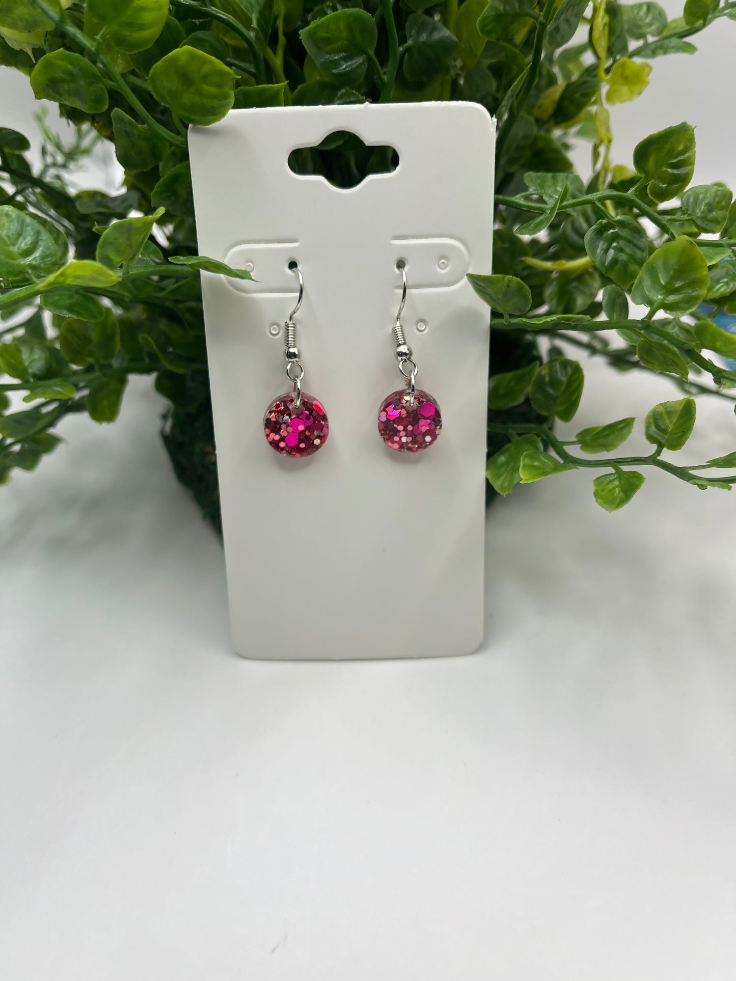 Small circles pink with silver