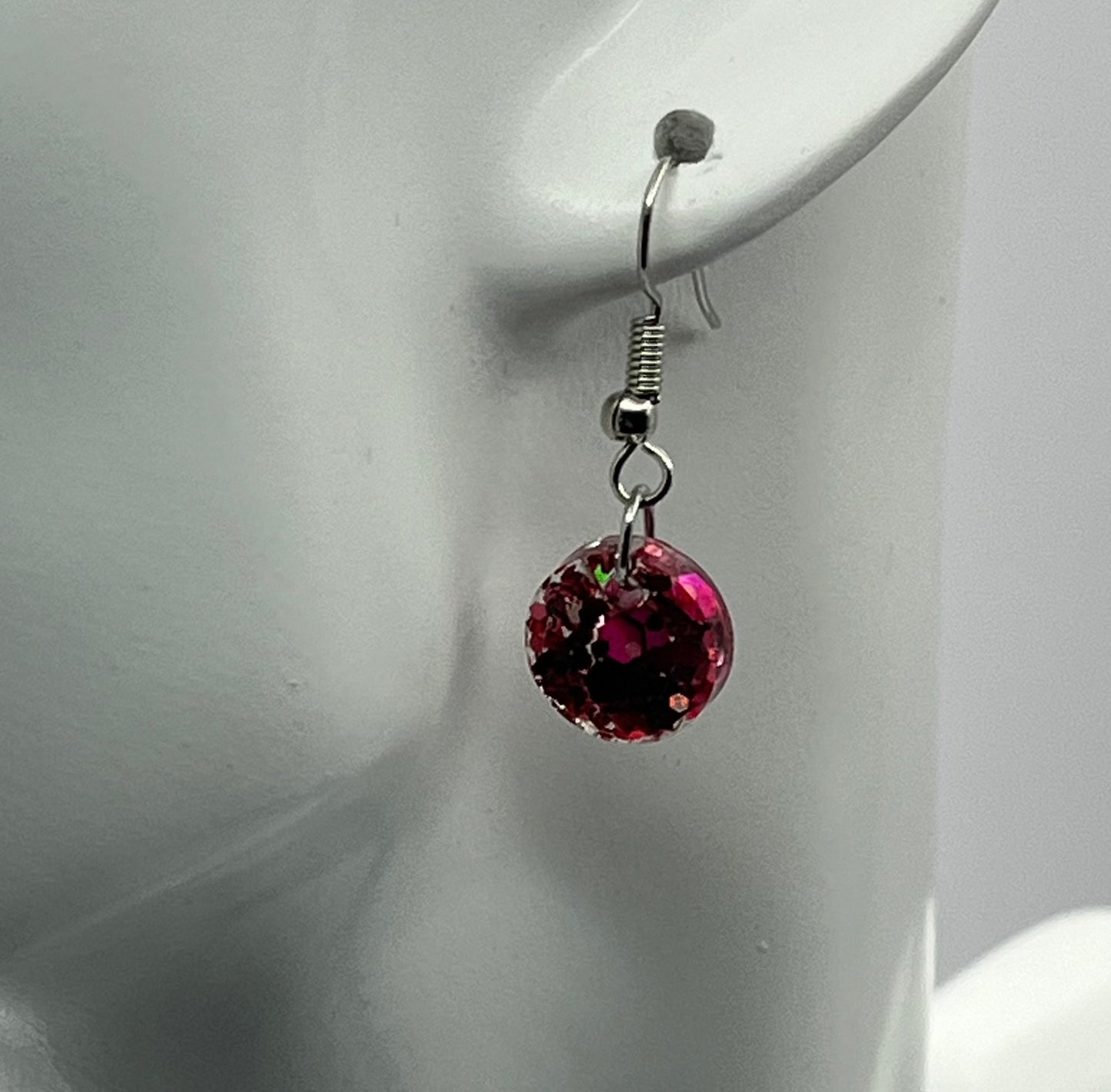 Small circles pink with silver