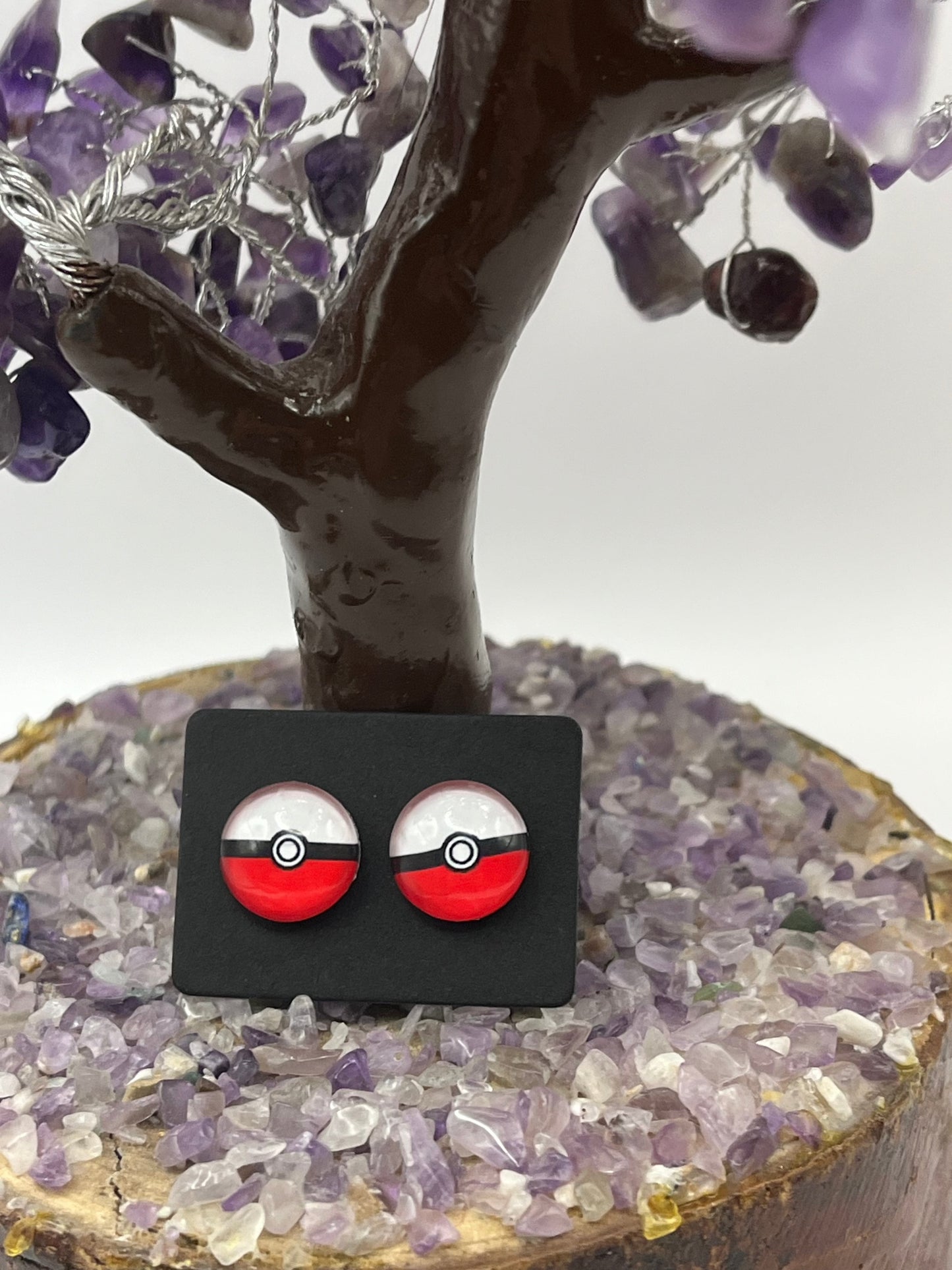 Single Pair Red and White Ball Studs