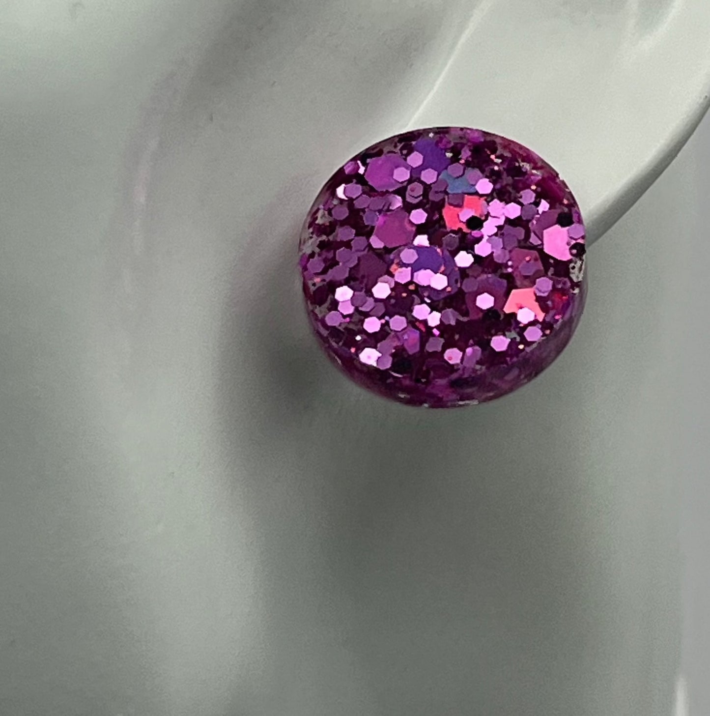 Large 18 mm Studs Pink Holographic
