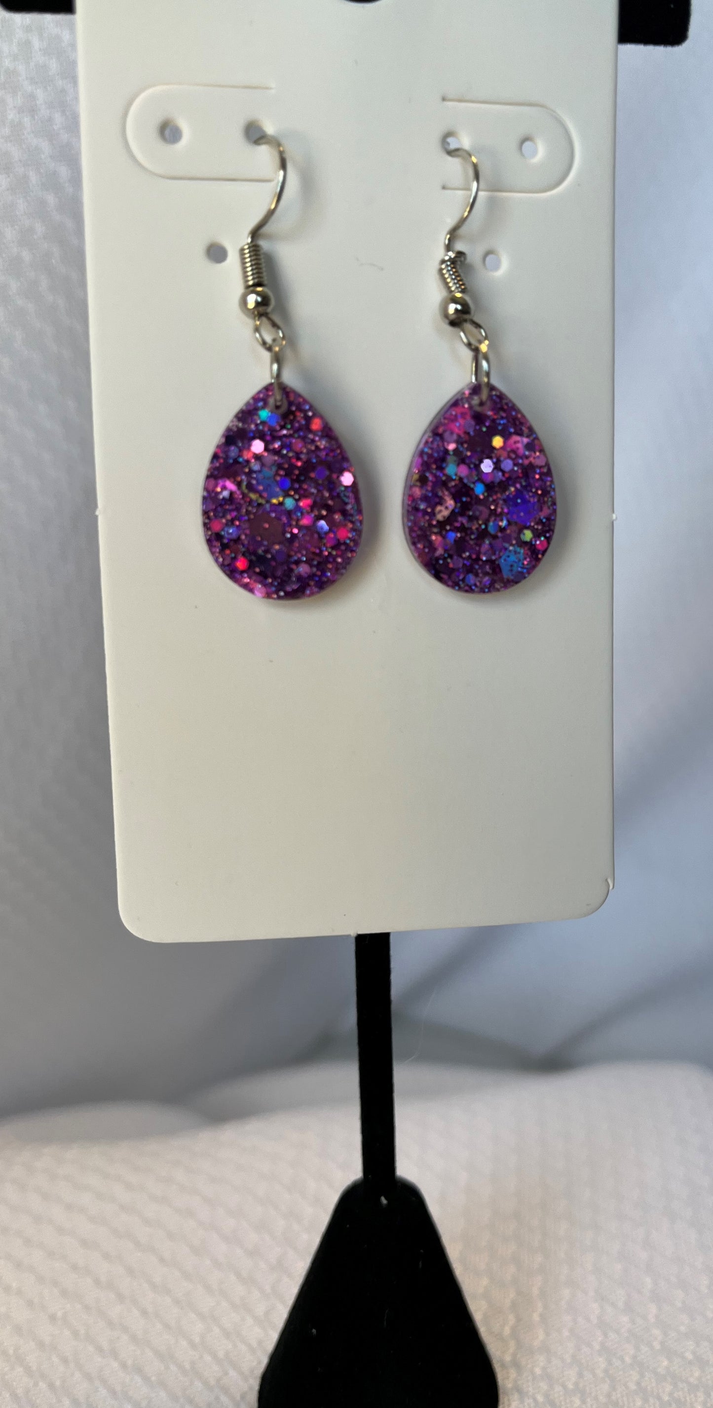 Small Teardrop Earrings Pinkish-Purple