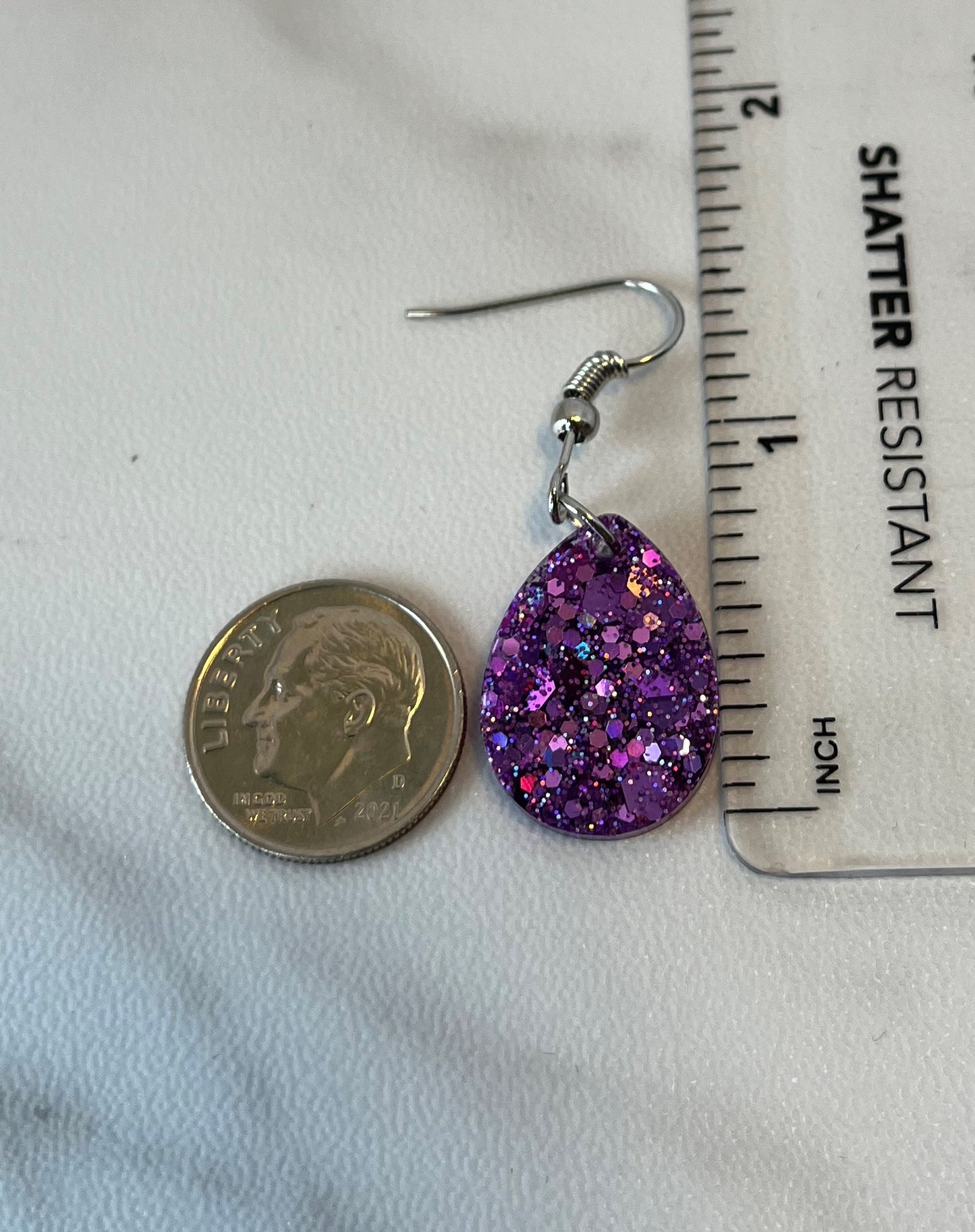Small Teardrop Earrings Pinkish-Purple