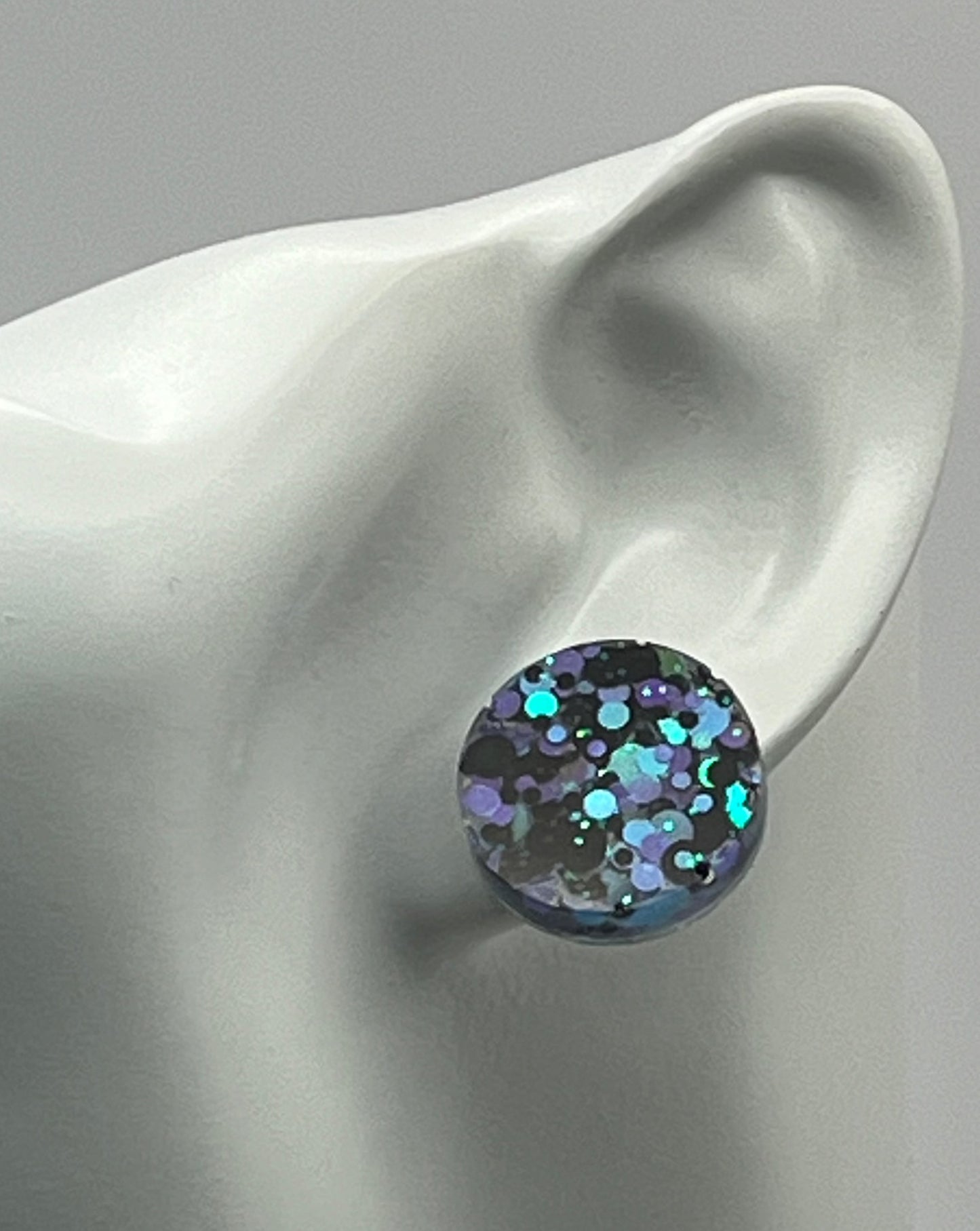Large 18 mm Studs with Purple, Blue, and Black